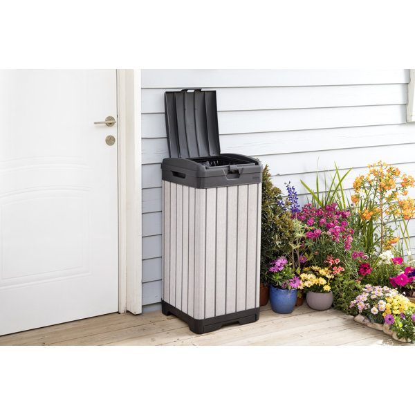 Keter Resin 38 Gallon Trash Can with Lid and Drip Tray for Easy